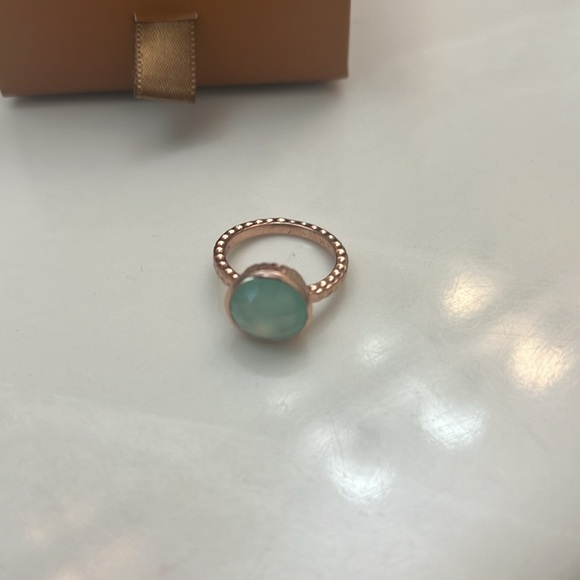 Ring - Picture 2 of 4